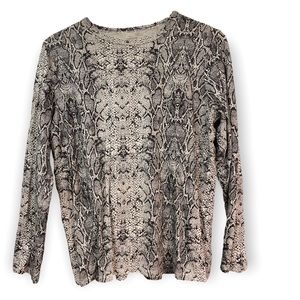 Banana Republic Malibu Long Sleeve Tee Shirt Snake Print Large